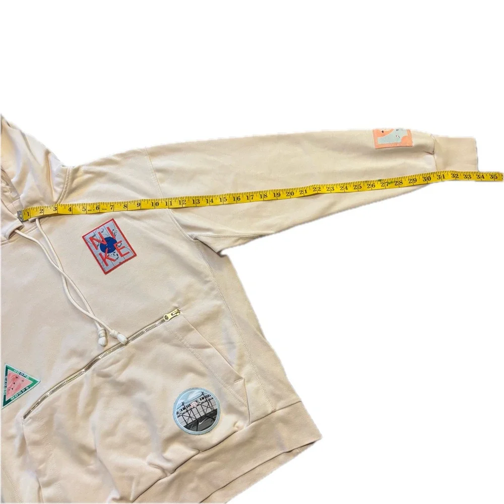 Nike Standard Issue Dri-FIT Multi Patch Hoodie Cream DH7469-219 Mens Small